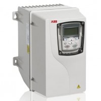 ABB機器人傳動變頻器    ACS355-03E-01A2-4+B063