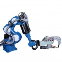 安川SR100B點(diǎn)焊機(jī)器人，負(fù)載100KG，工作區(qū)域2236mm